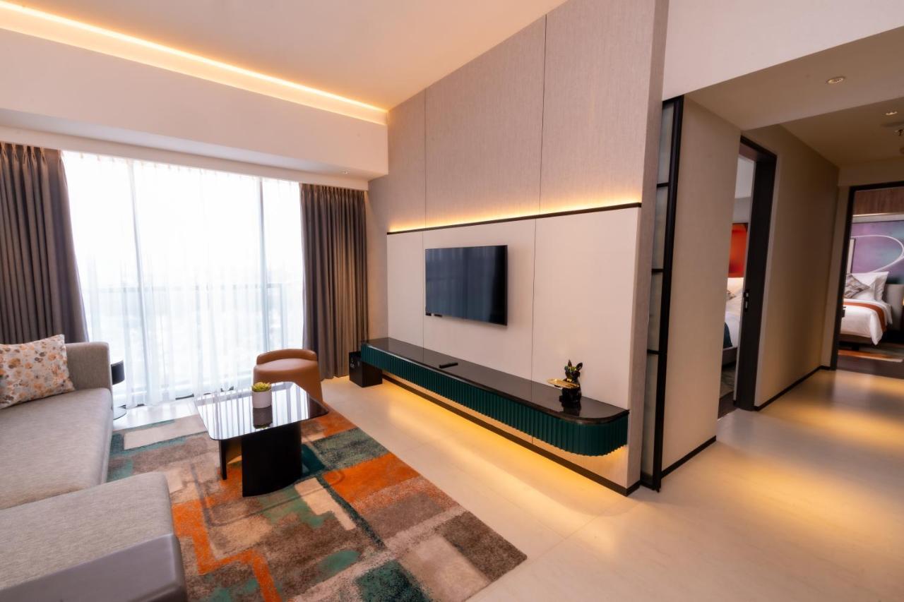 Herloom Hotel & Residence Bsd Τάνγκερανγκ Εξωτερικό φωτογραφία