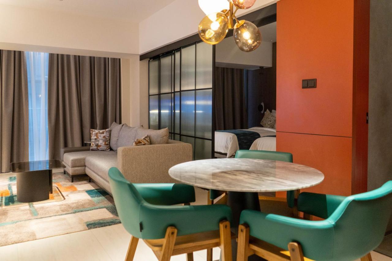 Herloom Hotel & Residence Bsd Τάνγκερανγκ Εξωτερικό φωτογραφία
