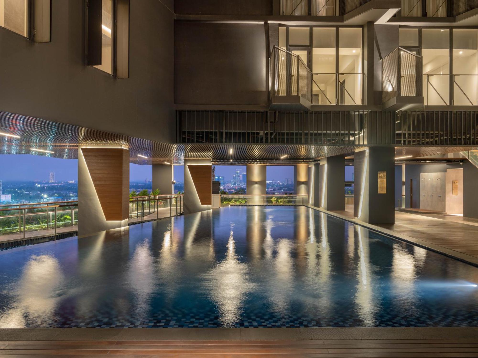 Herloom Hotel & Residence Bsd Τάνγκερανγκ Εξωτερικό φωτογραφία